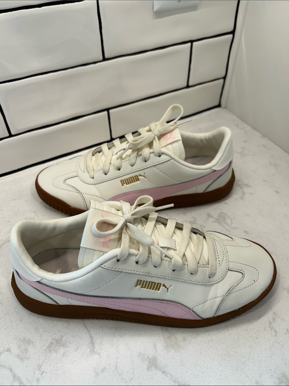 Women’s 9 Puma Club 5v5 White and Pink Sneakers